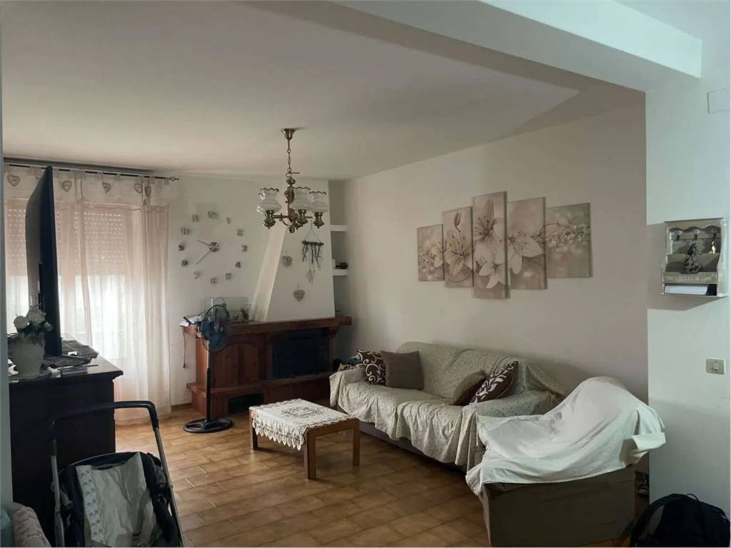 appartamento in vendita a Foiano della Chiana in zona Pozzo della Chiana