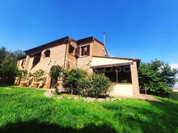 casa indipendente in vendita a Foiano della Chiana