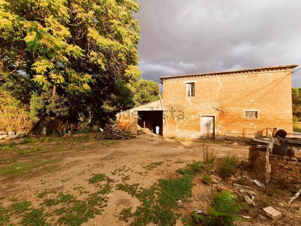 casa indipendente in vendita a Foiano della Chiana