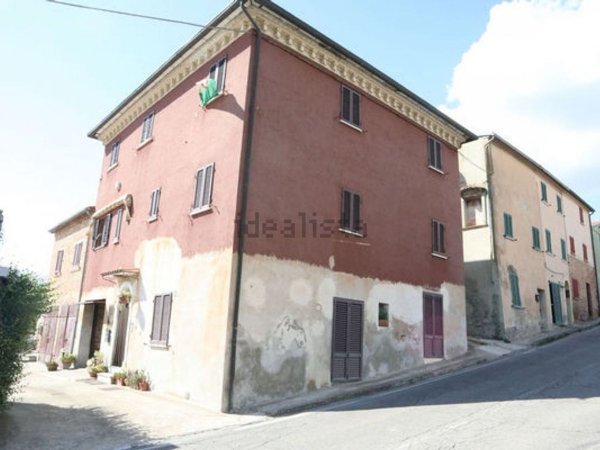 casa indipendente in vendita a Foiano della Chiana
