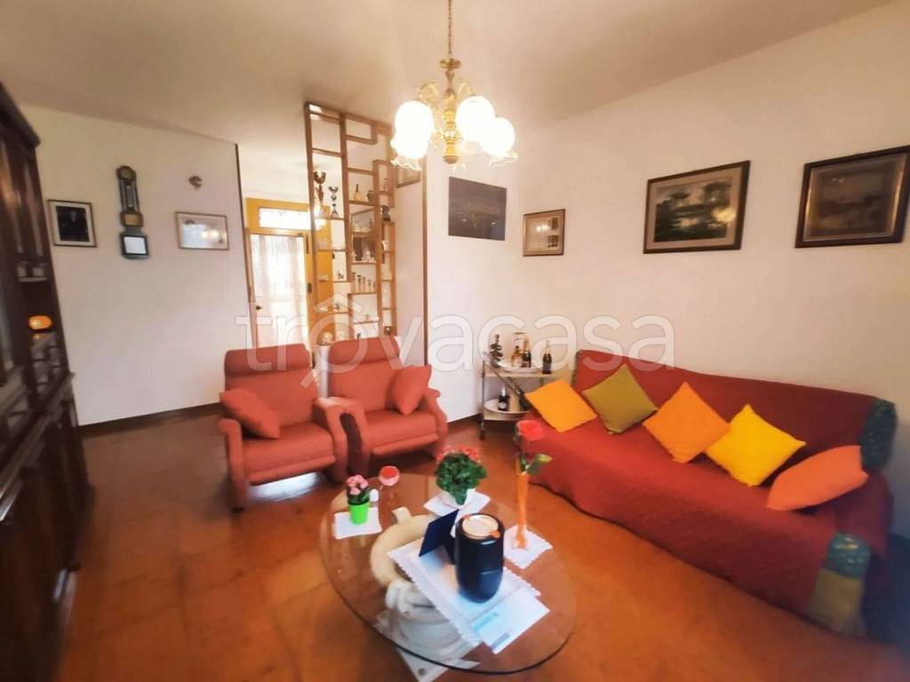 casa indipendente in vendita a Foiano della Chiana