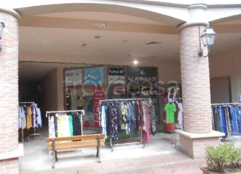 negozio in vendita a Foiano della Chiana
