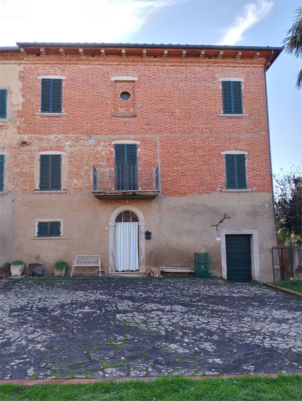 casa semindipendente in vendita a Foiano della Chiana