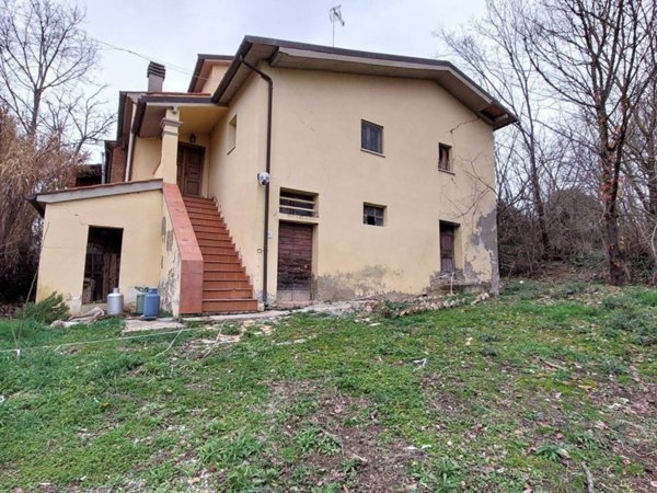 casa indipendente in vendita a Foiano della Chiana