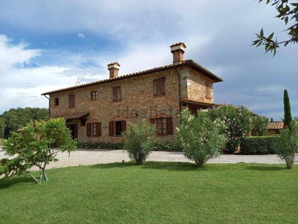 pentavano in vendita a Foiano della Chiana