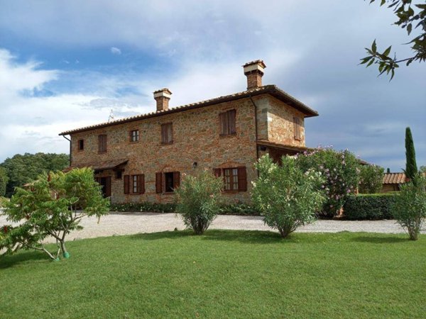 casa indipendente in vendita a Foiano della Chiana in zona Pozzo della Chiana