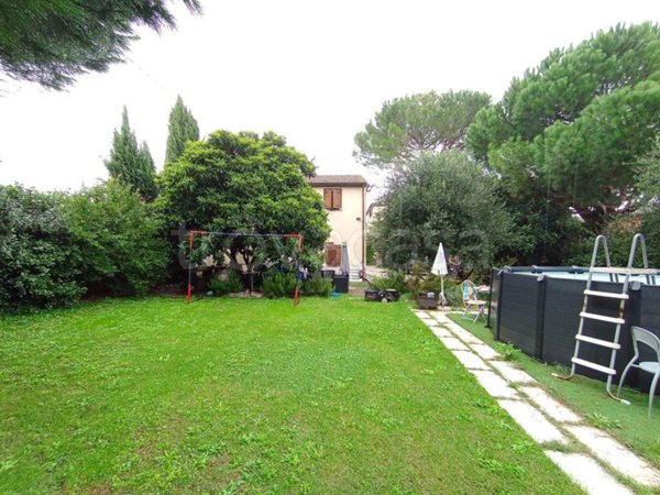 casa indipendente in vendita a Foiano della Chiana
