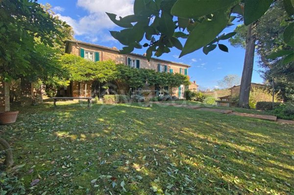 casa indipendente in vendita a Foiano della Chiana