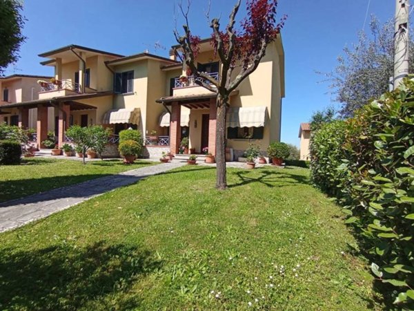 casa indipendente in vendita a Foiano della Chiana