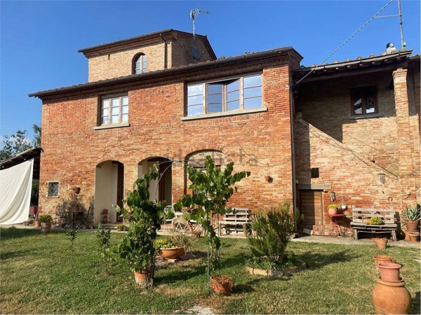 appartamento in vendita a Foiano della Chiana