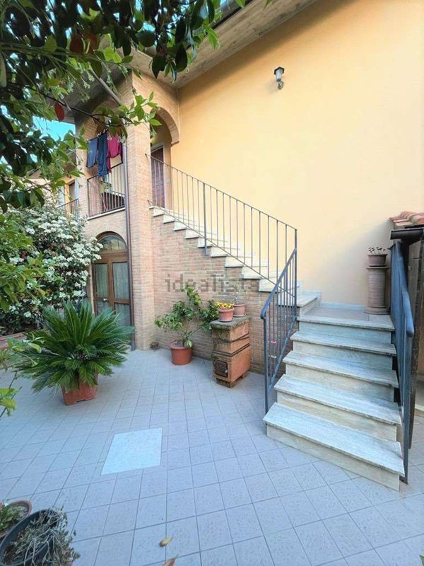 casa indipendente in vendita a Foiano della Chiana