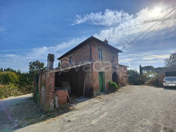 casa indipendente in vendita a Foiano della Chiana