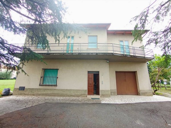 casa indipendente in vendita a Foiano della Chiana