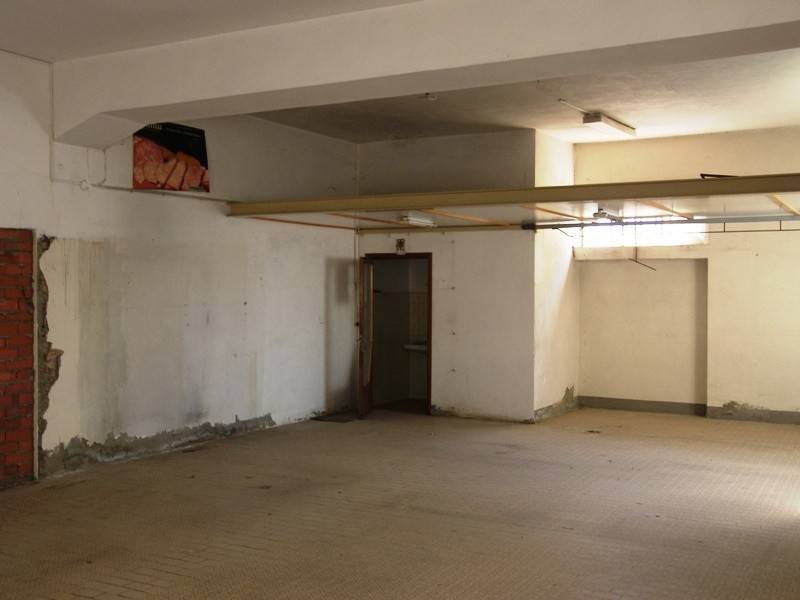 negozio in vendita a Foiano della Chiana
