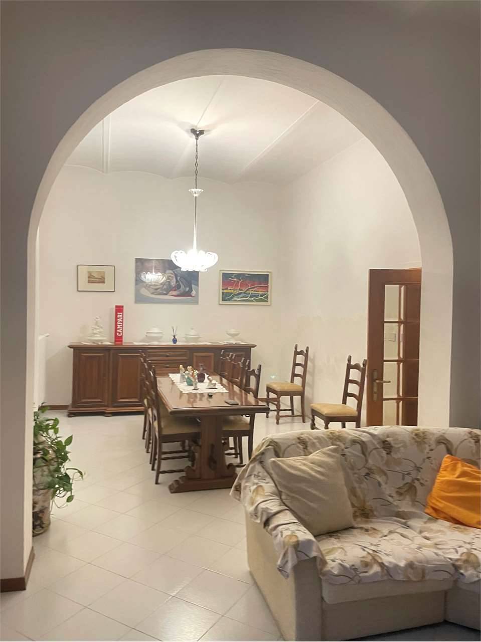 intera palazzina in vendita a Foiano della Chiana