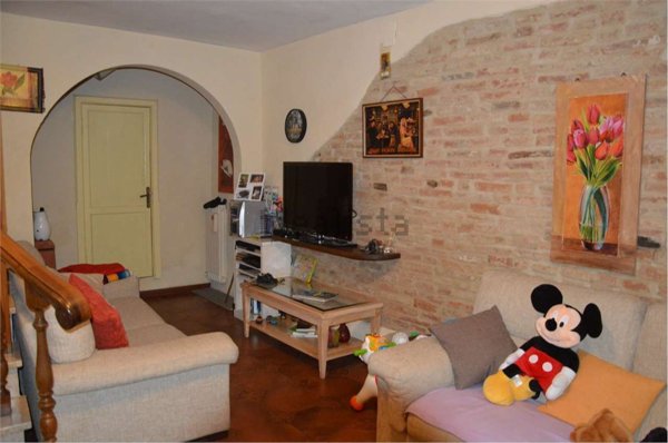 casa semindipendente in vendita a Foiano della Chiana in zona Pozzo della Chiana