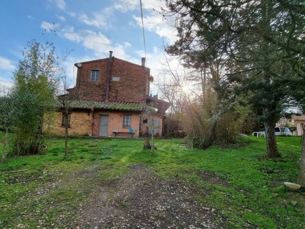 casa indipendente in vendita a Foiano della Chiana