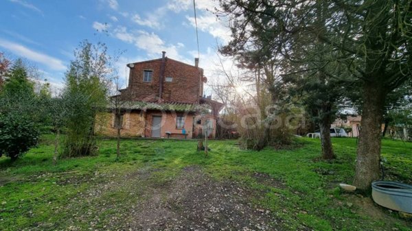 casa indipendente in vendita a Foiano della Chiana in zona Pozzo della Chiana