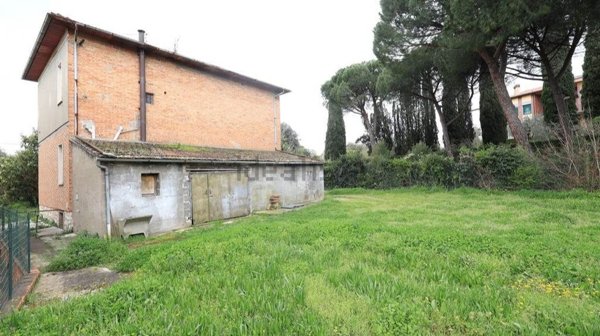 casa indipendente in vendita a Foiano della Chiana