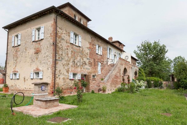 casale in vendita a Foiano della Chiana