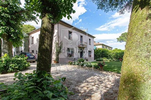 casale in vendita a Foiano della Chiana