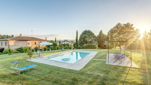 casale in vendita a Foiano della Chiana