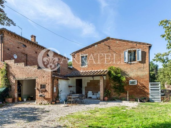 casa indipendente in vendita a Foiano della Chiana