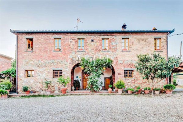 casale in vendita a Foiano della Chiana