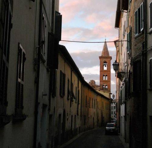 quadrivano in vendita a Foiano della Chiana