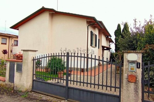 casa indipendente in vendita a Foiano della Chiana