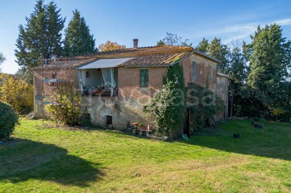 casa indipendente in vendita a Foiano della Chiana