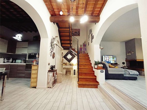 casa indipendente in vendita a Foiano della Chiana