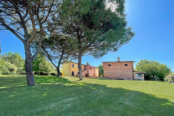 casa indipendente in vendita a Foiano della Chiana