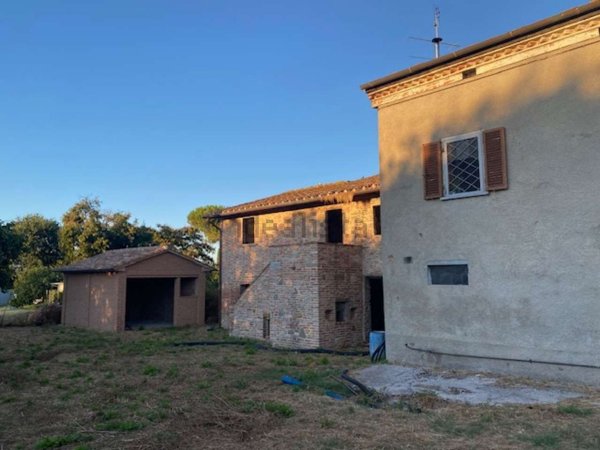 casa indipendente in vendita a Foiano della Chiana