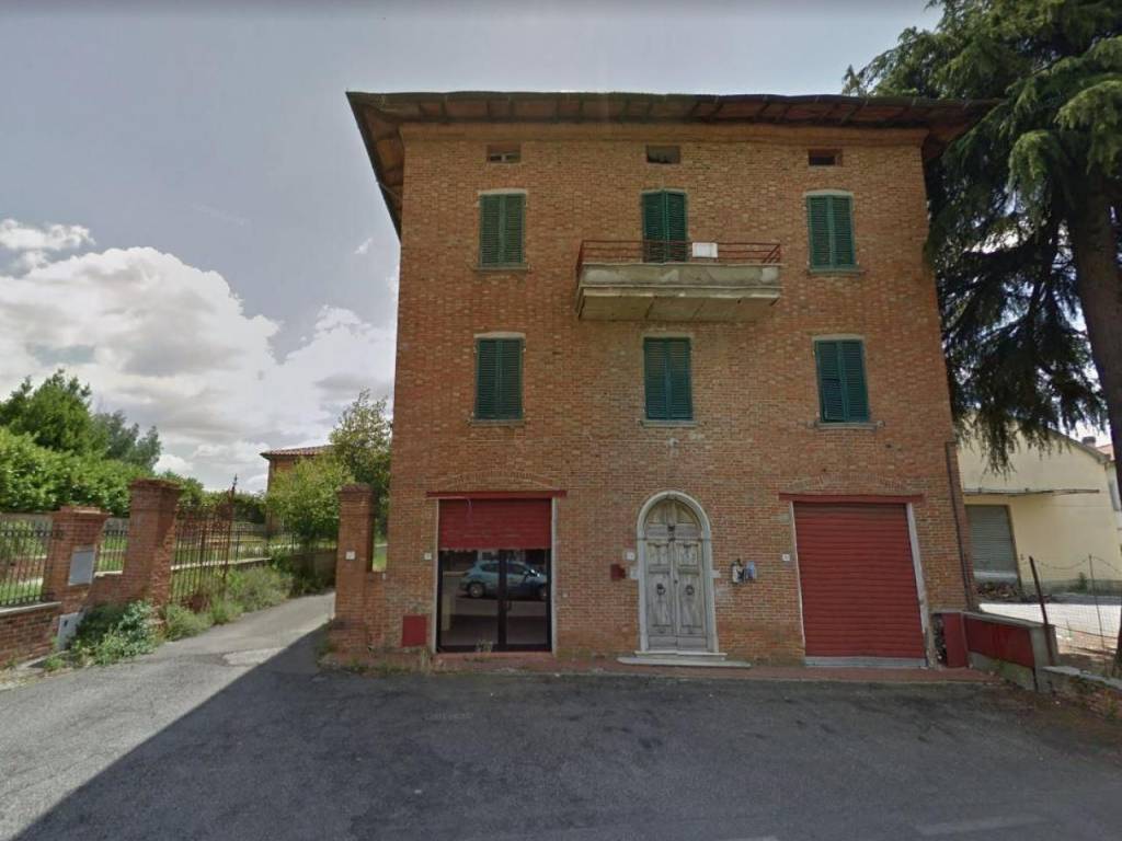 negozio in vendita a Foiano della Chiana