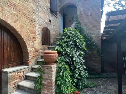 casa indipendente in vendita a Foiano della Chiana