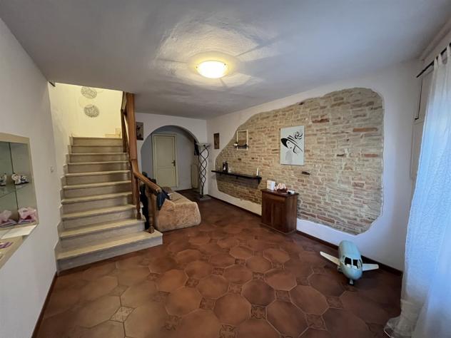 casa indipendente in vendita a Foiano della Chiana in zona Pozzo della Chiana