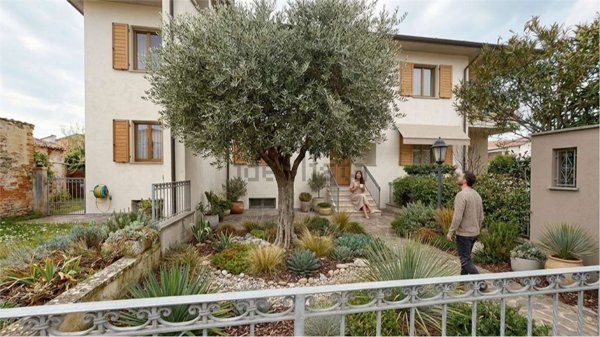 casa indipendente in vendita a Foiano della Chiana