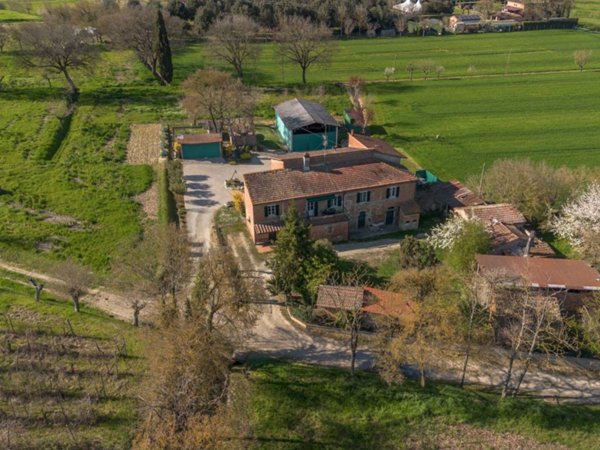 casa indipendente in vendita a Foiano della Chiana