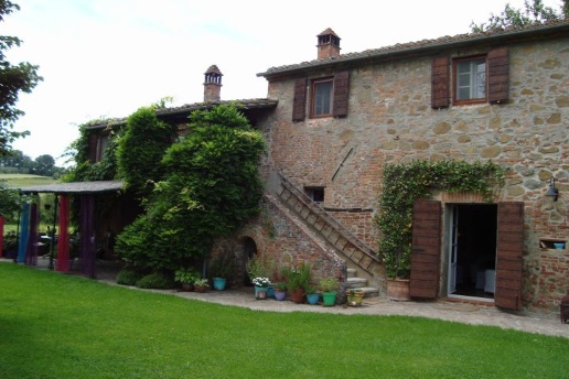 casa indipendente in vendita a Foiano della Chiana in zona Santa Luce