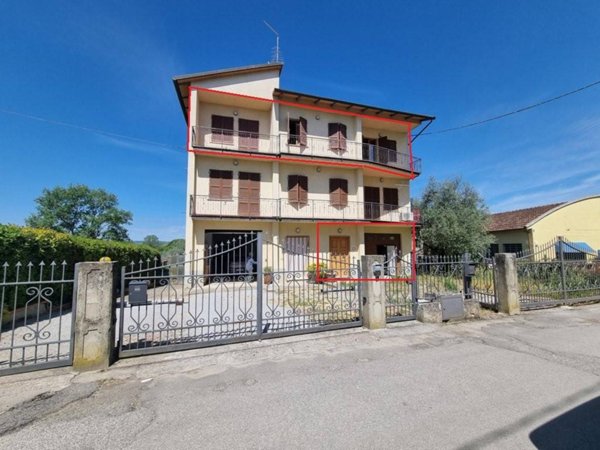 appartamento in vendita a Foiano della Chiana in zona Pozzo della Chiana