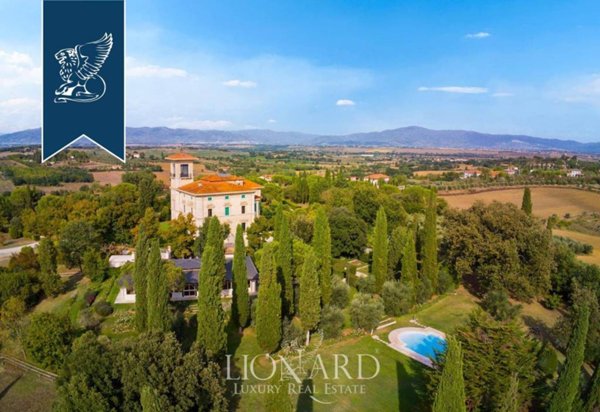 villa in vendita a Foiano della Chiana