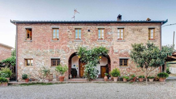 casa indipendente in vendita a Foiano della Chiana