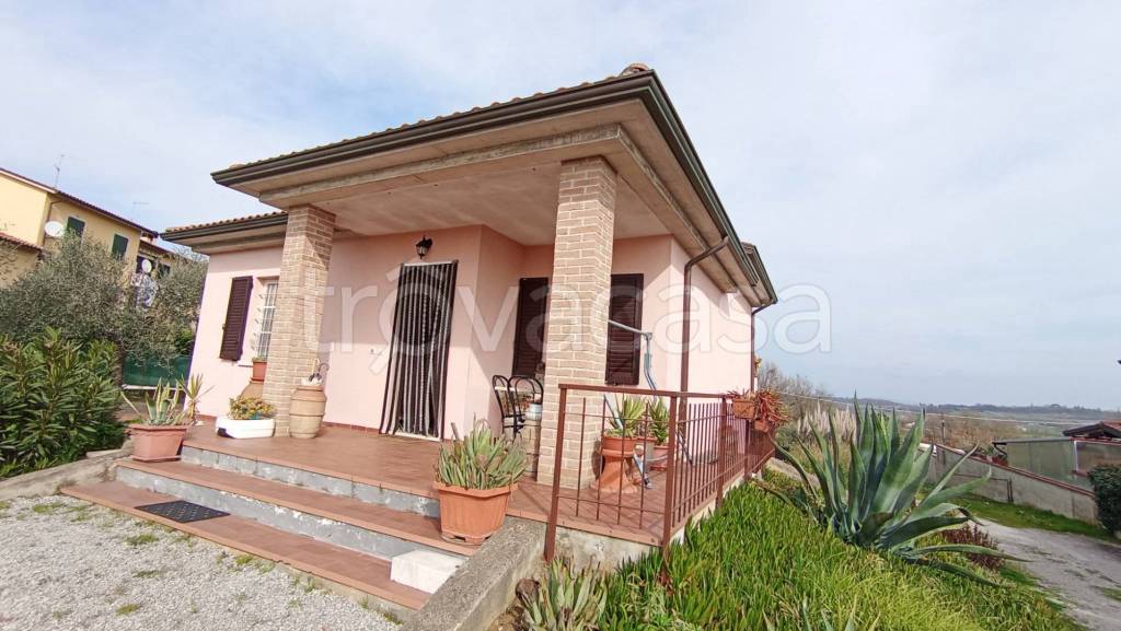 casa indipendente in vendita a Foiano della Chiana