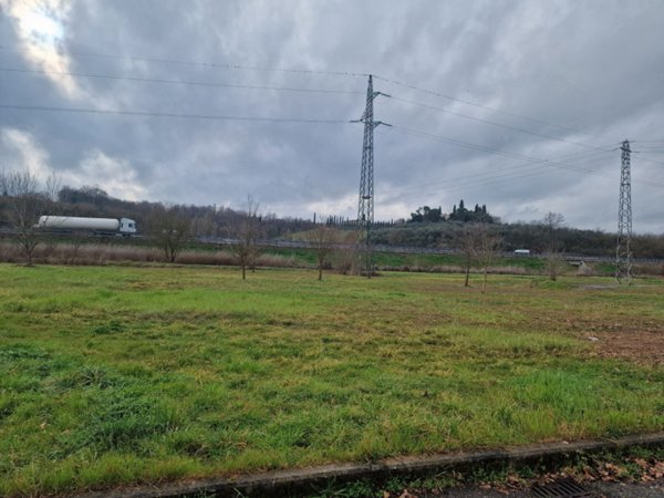 terreno in vendita a Foiano della Chiana