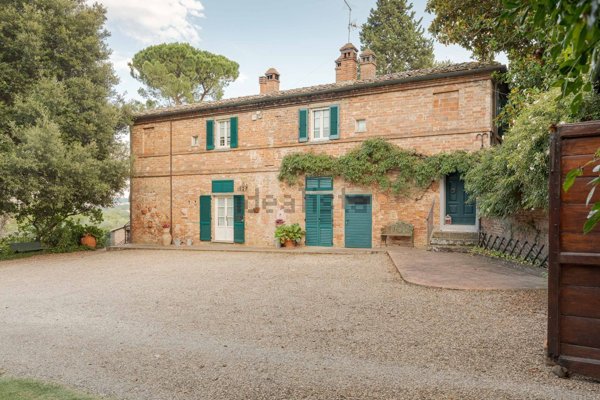 casa indipendente in vendita a Foiano della Chiana