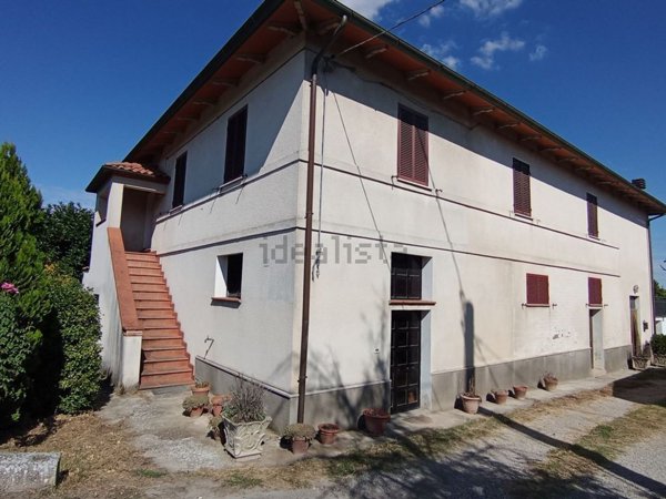 casa indipendente in vendita a Foiano della Chiana in zona Pozzo della Chiana