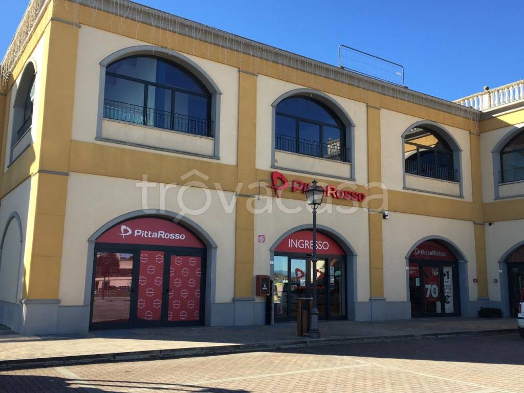 locale commerciale in vendita a Foiano della Chiana