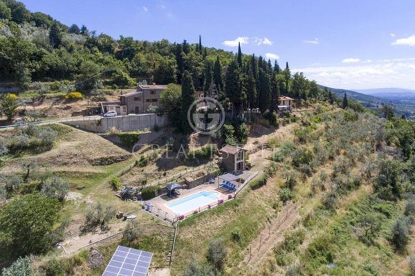 casa indipendente in vendita a Loro Ciuffenna