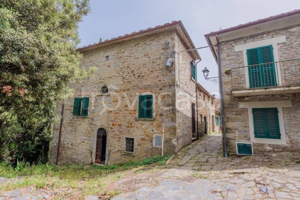 casa indipendente in vendita a Loro Ciuffenna
